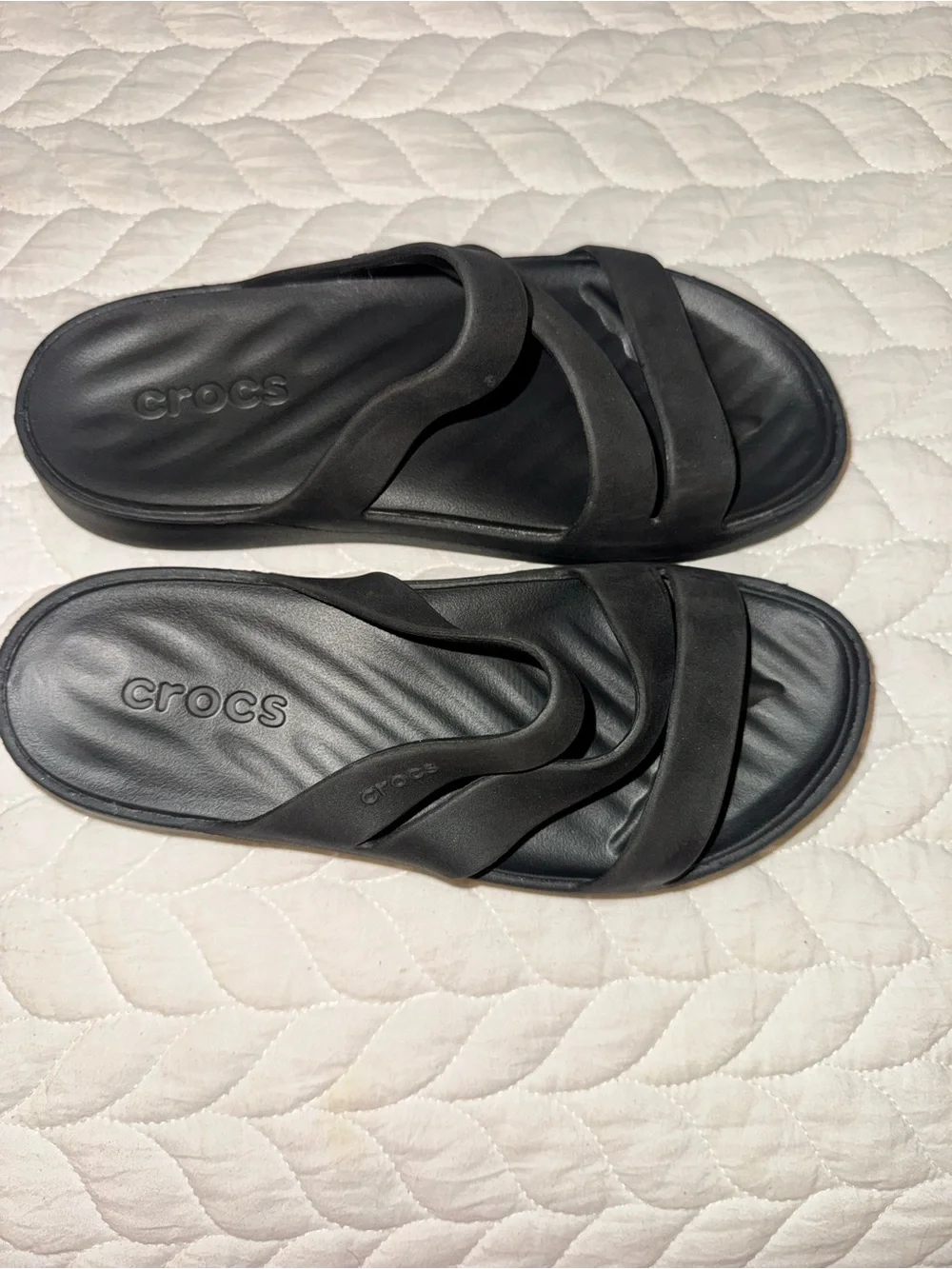 Crocs Getaway Strappy Sandal (Like New)